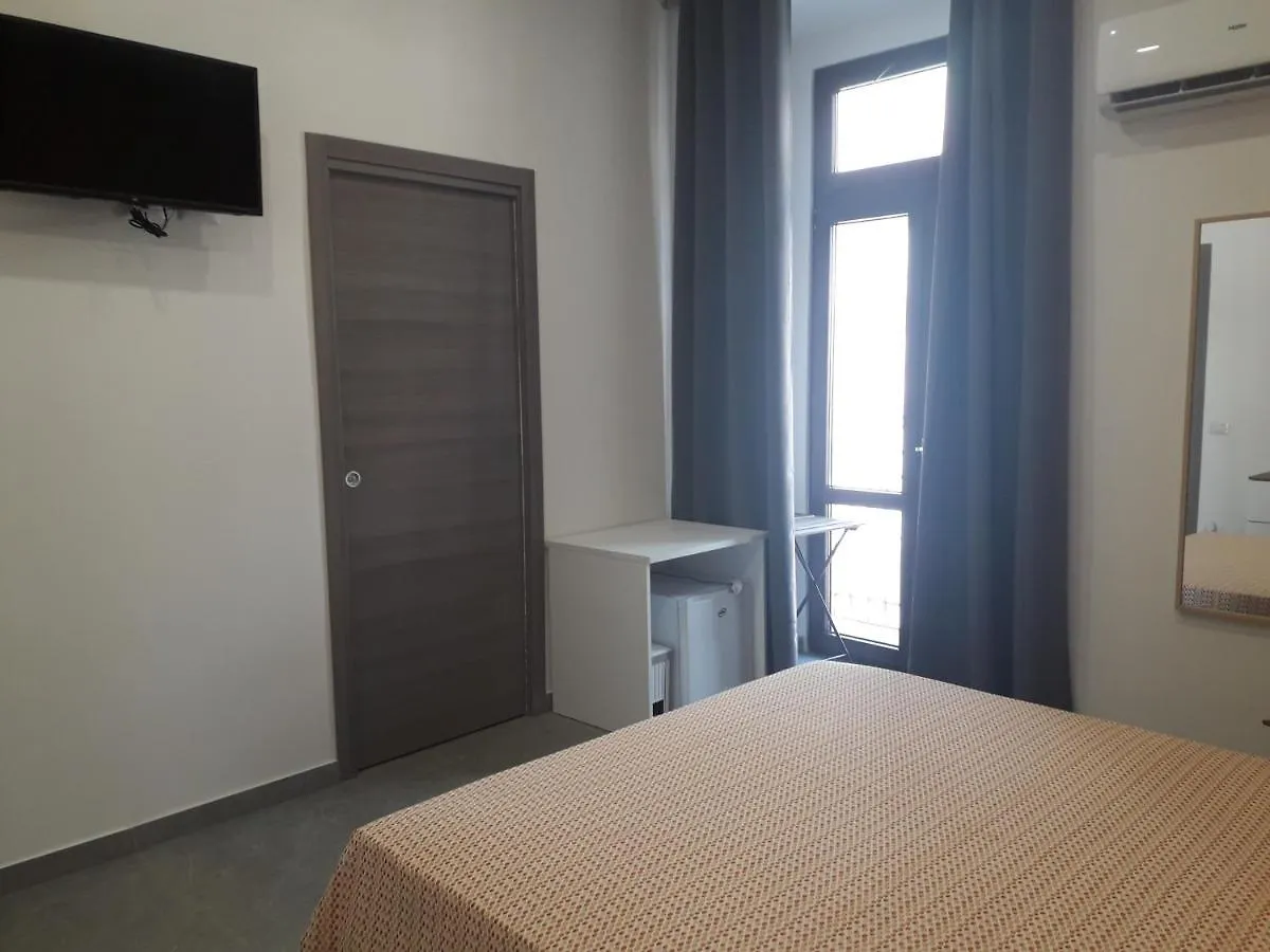 Bed & Breakfast Saponaria B&B Aeroporto di Catania Fontana Rossa Italia